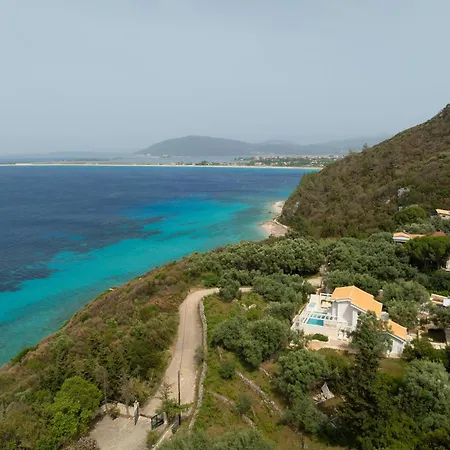Epi Seafront Βίλα